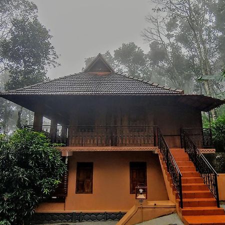 Kalpavanam Heritage Resort Thekkady Szoba fotó