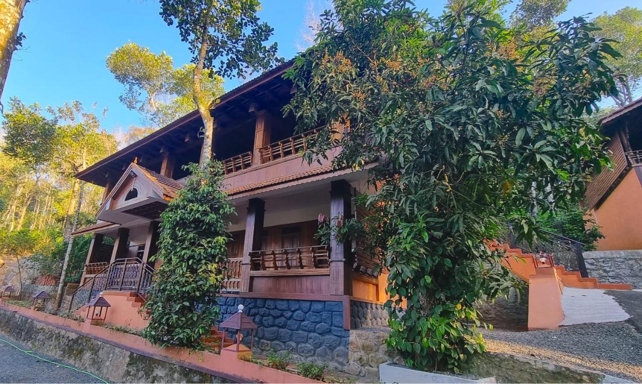 Kalpavanam Heritage Resort Thekkady Kültér fotó