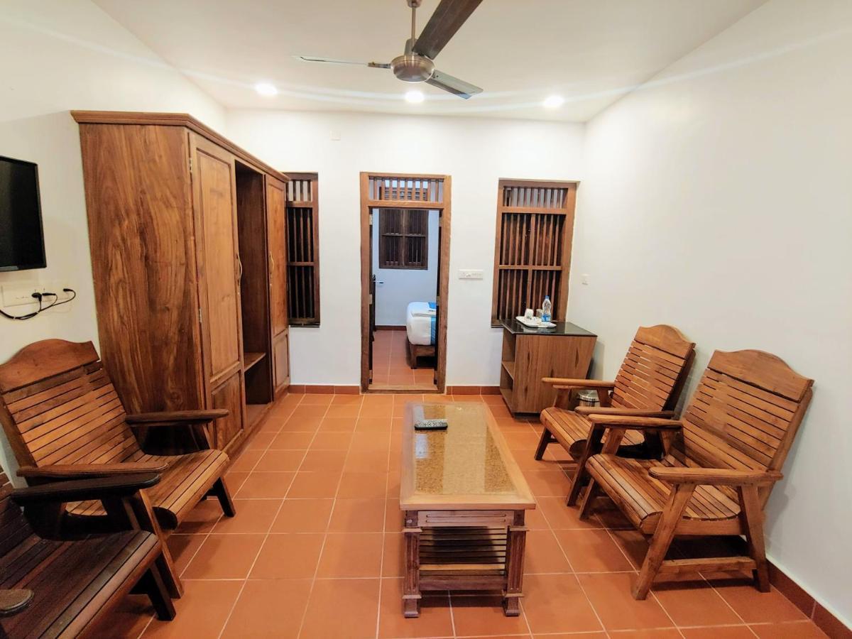 Kalpavanam Heritage Resort Thekkady Kültér fotó