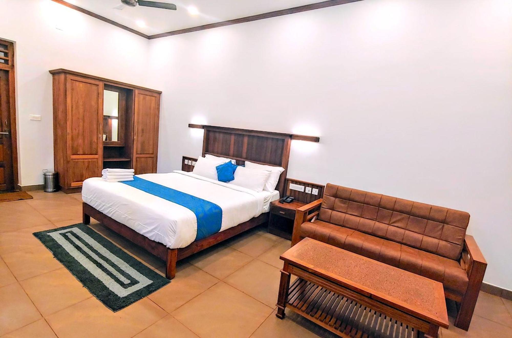 Kalpavanam Heritage Resort Thekkady Szoba fotó